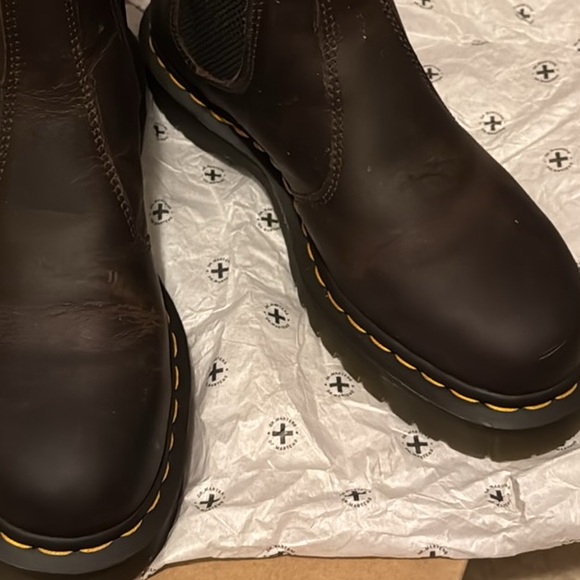 DR MARTENS 2976 BEX CRAZY HORSE CHELSEA BOOTS - Picture 2 of 8